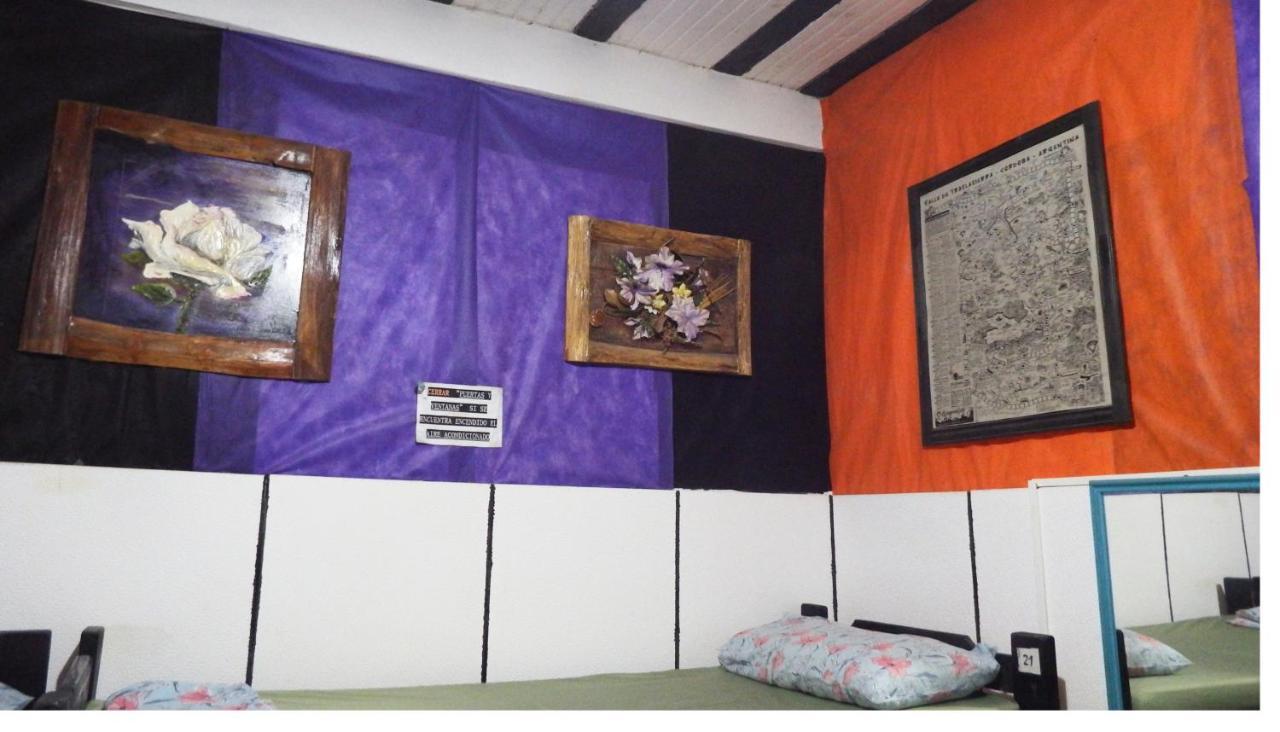 Hostel De Pichincha Гвалегвайчу Екстер'єр фото